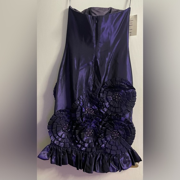 Purple Sample Dress - Picture 1 of 2
